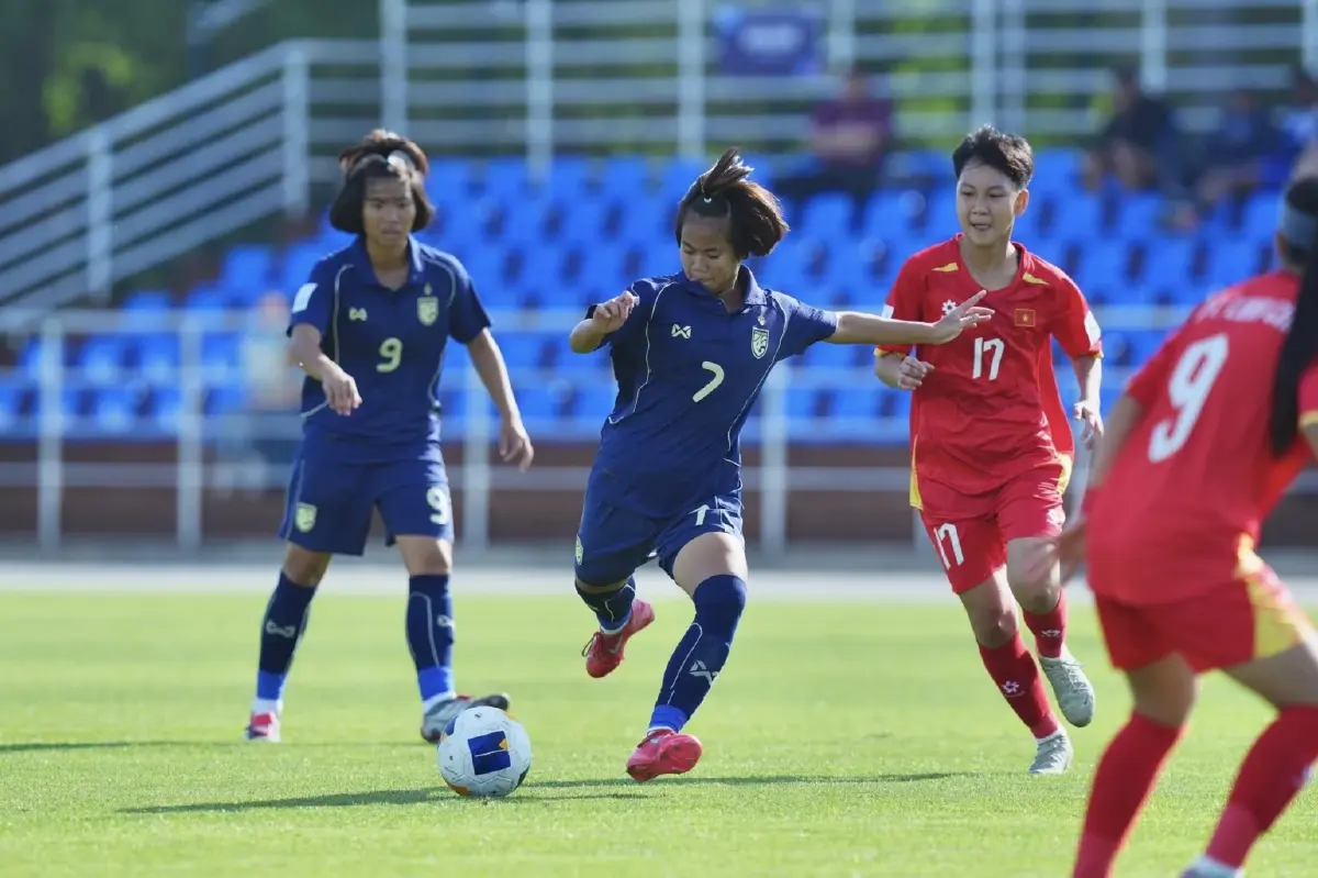 LIVE ดูบอลสด ถ่ายทอดสดฟุตบอล U17 ทีมชาติไทย พบ เมียนมา ชิงแชมป์เอเชีย 2026