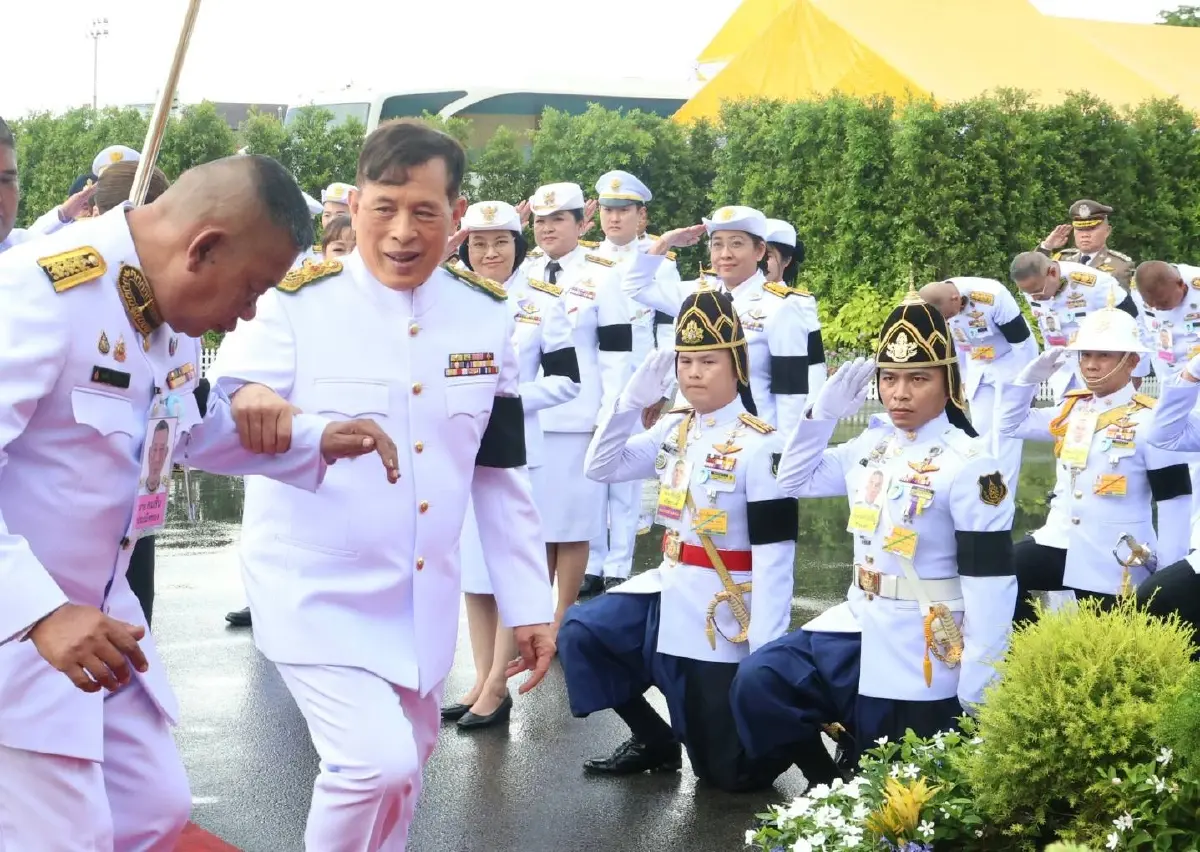 ในหลวง-ราชินี เสด็จพระราชพิธีแรกนาขวัญ วันพืชมงคล 2569