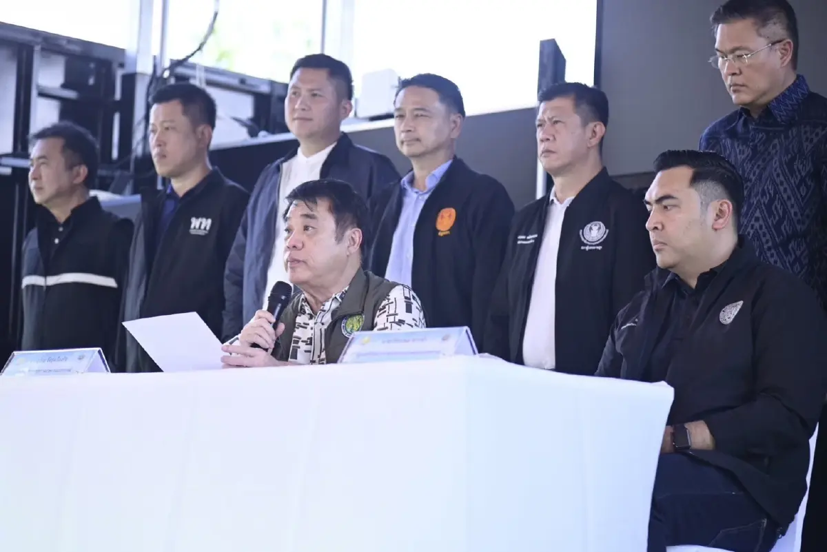 'สุริยะ'โชว์ฟิตลุยอุดรฯ สั่งชลประทานผุดประตูน้ำสามพร้าว 800 ล้าน