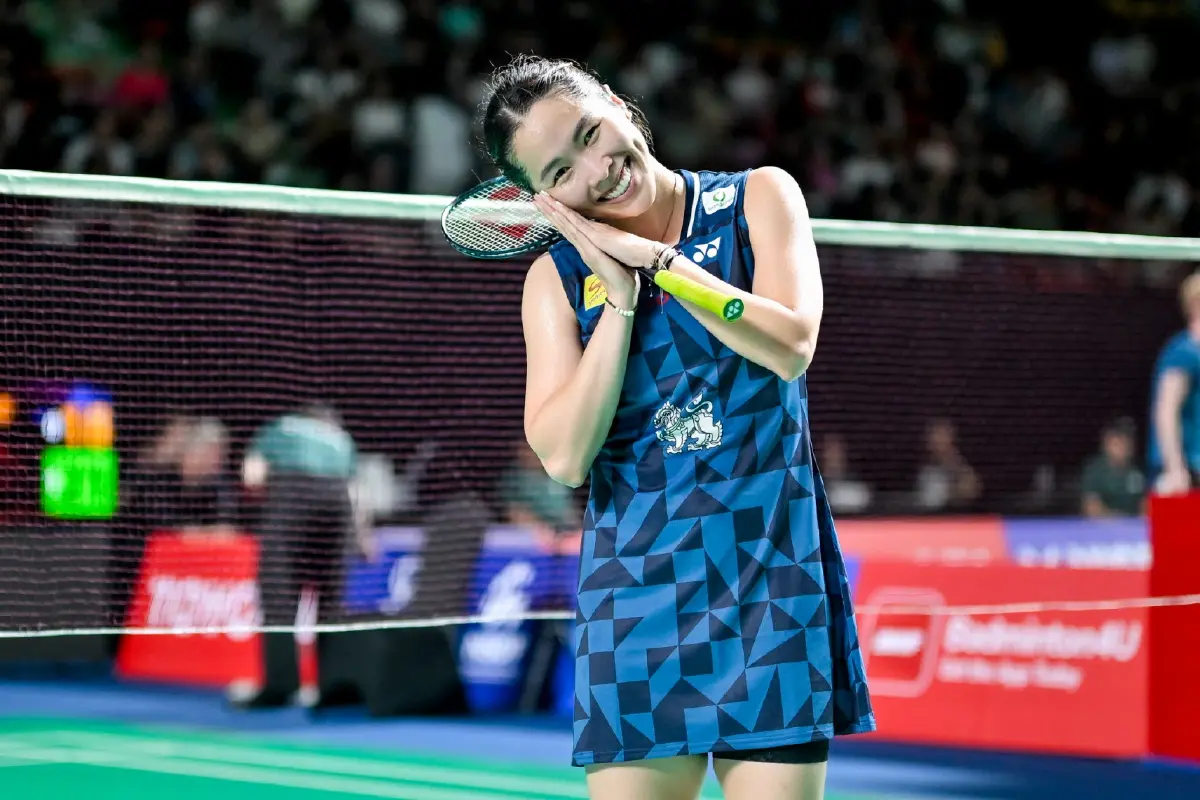 เมย์ รัชนก เฉือนอินโดฯ 2-1 เกม ทะลุ 8 คนสุดท้าย THAILAND OPEN 2026