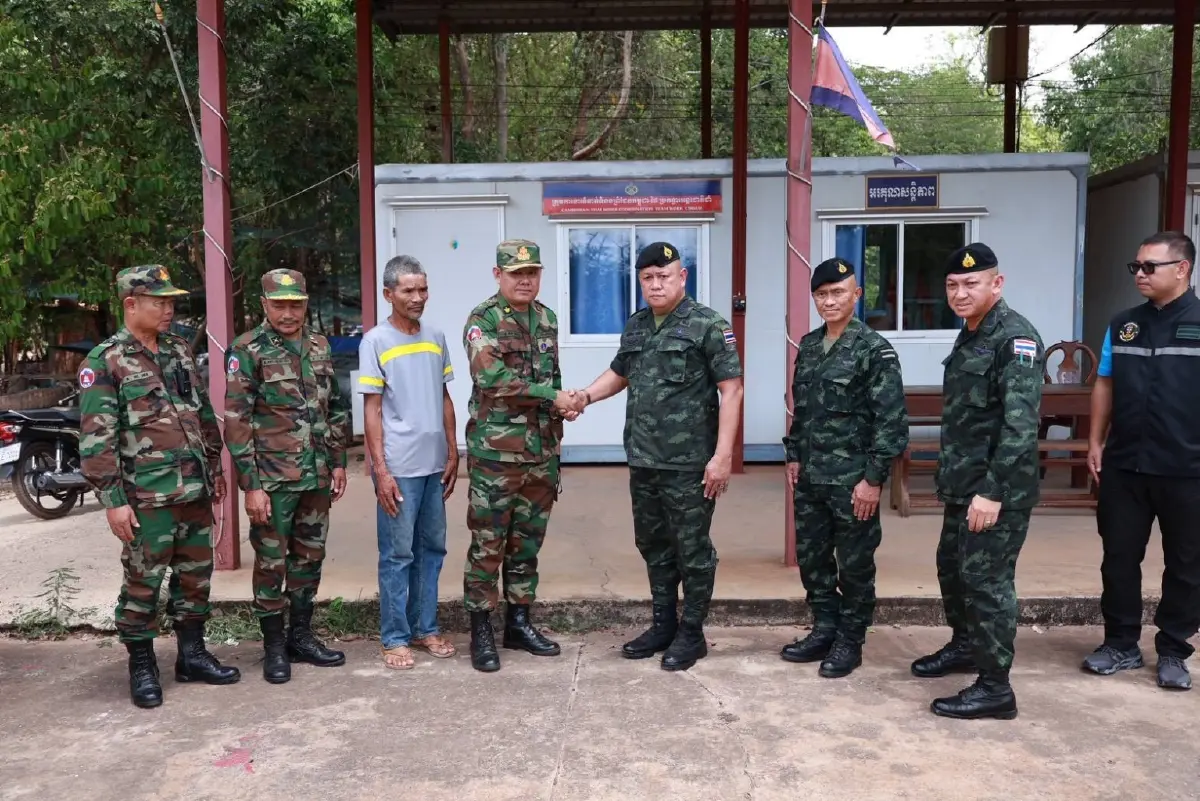 ทภ.2 รับตัว‘ลุงโยชน์’ จากกัมพูชากลับไทยแล้ว ผ่านช่องสะงำ