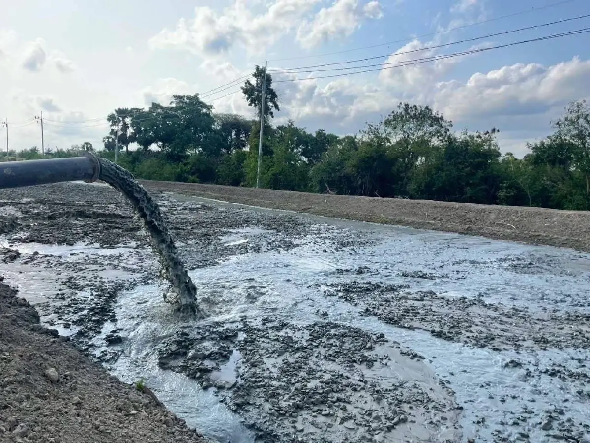 กรมชลฯ ชี้แจงขุดลอกคลองชะอวด–แพรกเมือง แก้ปัญหาตื้นเขินสะสมตะกอนน้ำหลาก