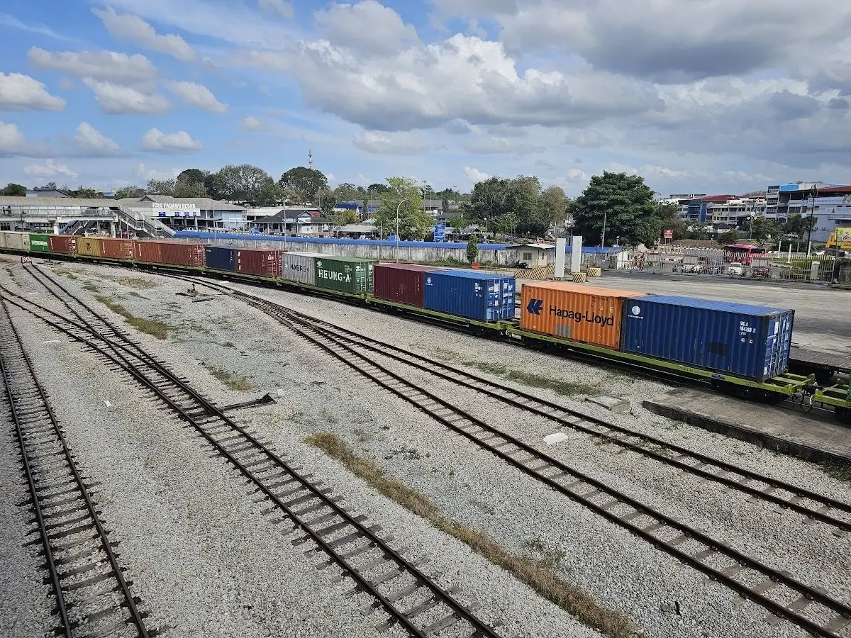 ฟื้นรถไฟเชื่อมไทย - มาเลเซีย เร่ง 3 ทางคู่ใหม่ บูมเศรษฐกิจใต้