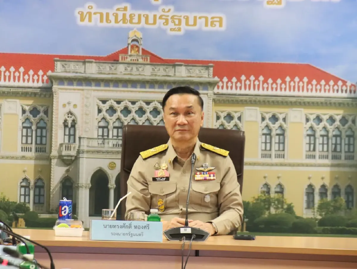 สัมพันธ์ลึก ‘องค์กรลับ-สวนกุหลาบ’ คอนเนกชั่น OSK  คนสีน้ำเงิน