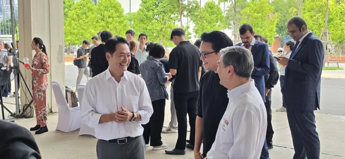 'อภิสิทธิ์' เปิดหน้า 2ตัวเต็ง  'ว่าที่ผู้สมัคร ผู้ว่าฯกทม.'