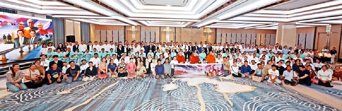 ศิริราช สำเร็จภารกิจ ผ่าตัดข้อเข่า-สะโพก ผู้ป่วยด้อยโอกาสลาว 50 ราย กระชับสัมพันธ์ 75 ปี
