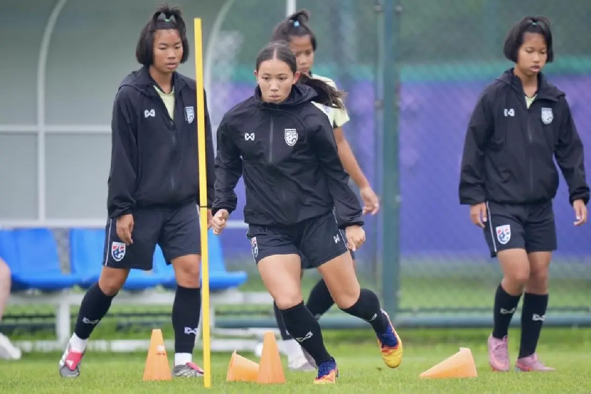 LIVE ดูบอลสด ถ่ายทอดสดฟุตบอล U17 ทีมชาติไทย พบ เมียนมา ชิงแชมป์เอเชีย 2026