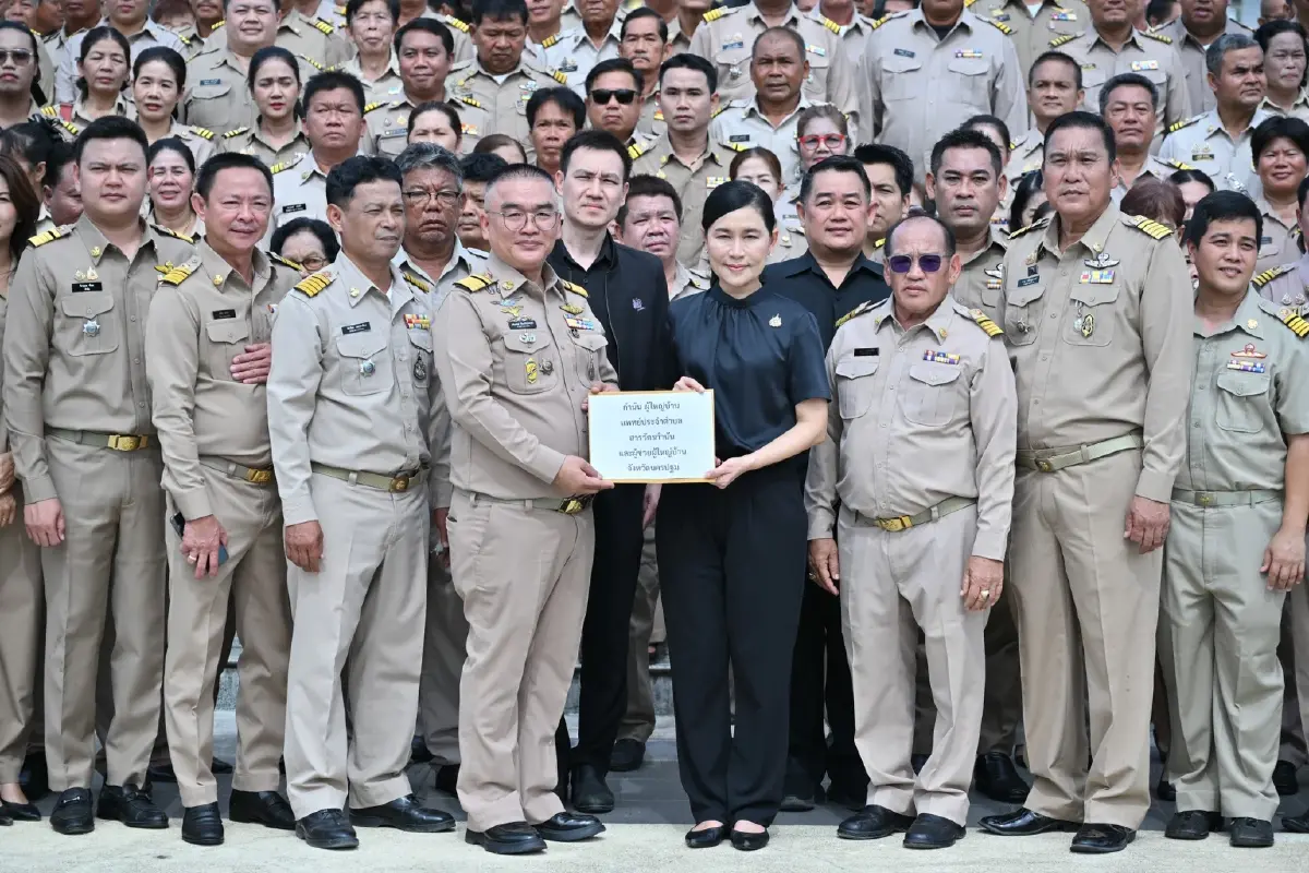 500 กำนัน-ผู้ใหญ่บ้าน ร้องผู้ว่าฯนครปฐม ลั่นปกป้องศักดิ์ศรี