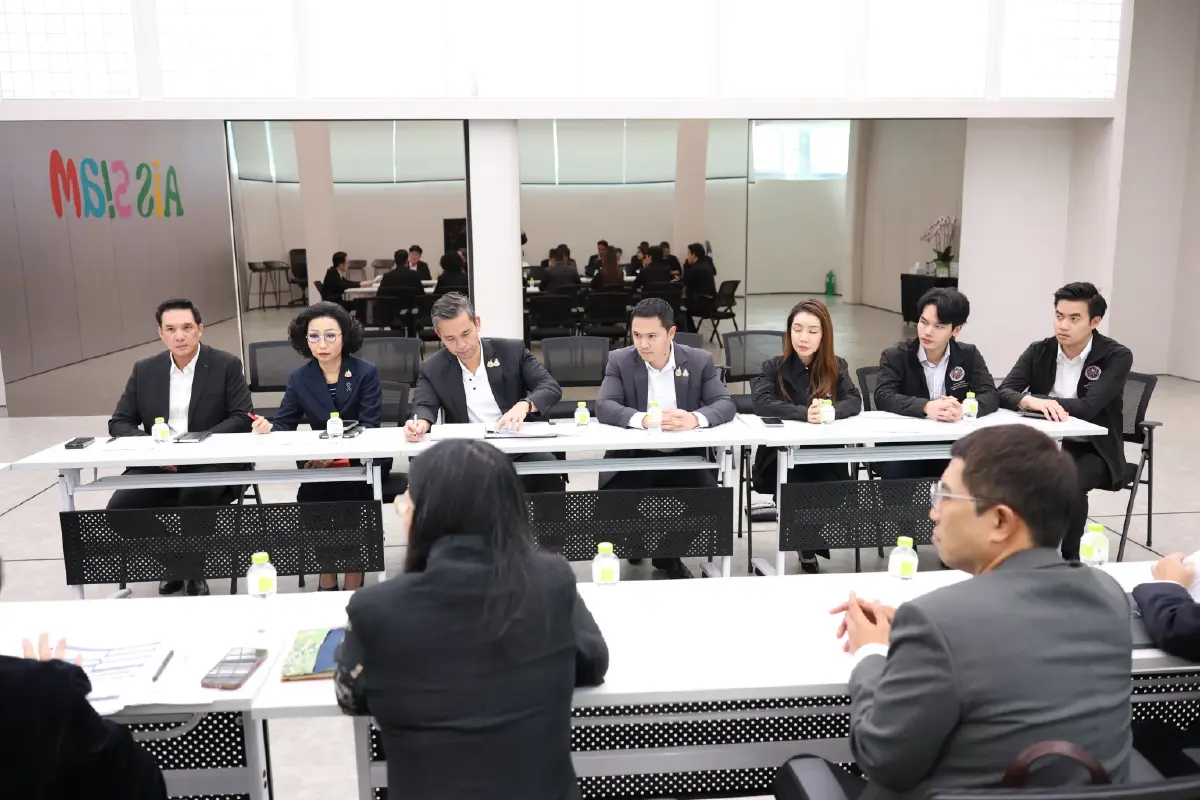 จบแล้วมีงานทำ 'ยศชนัน' มอบทิศทาง TPQI พลิกโฉมคนไทย ขับเคลื่อนเศรษฐกิจ