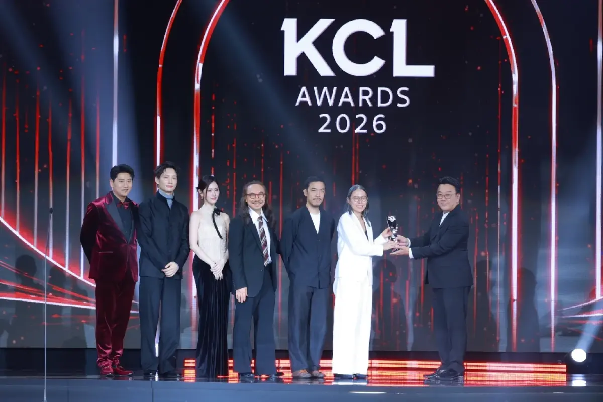 ‘เดอะสโตน’ - ‘สงคราม ส่งด่วน’ กวาดรางวัล ‘คมชัดลึก อวอร์ด’