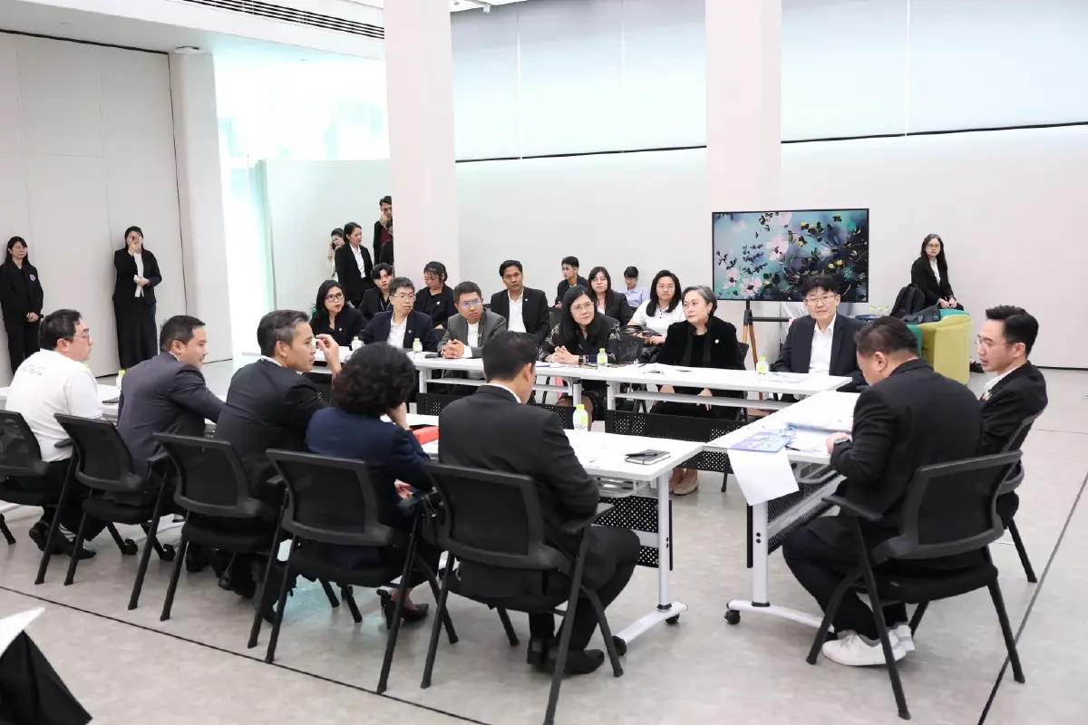 จบแล้วมีงานทำ 'ยศชนัน' มอบทิศทาง TPQI พลิกโฉมคนไทย ขับเคลื่อนเศรษฐกิจ