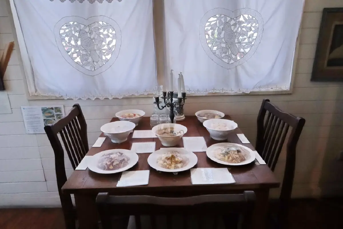 เที่ยวพิพิธภัณฑ์บ้านกุฎีจีน กินขนมจีนโปรตุเกสบ้านสกุลทอง