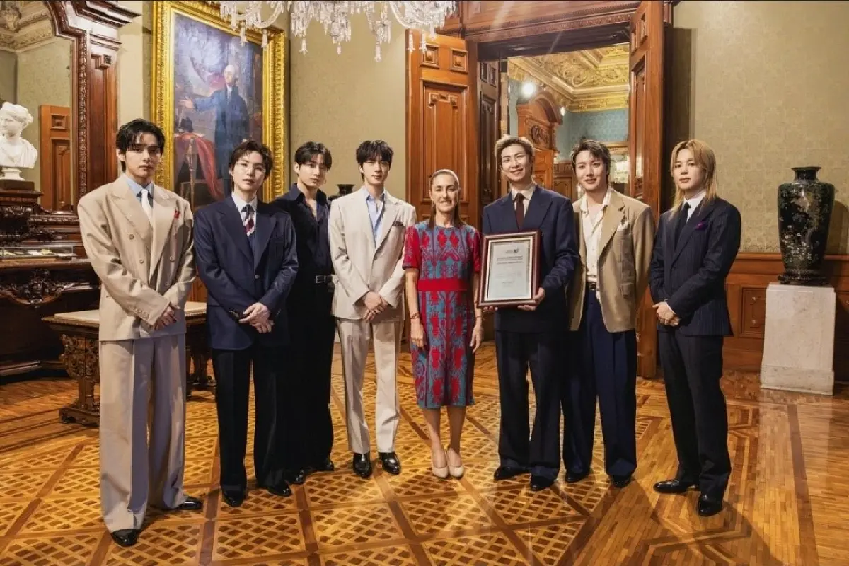 “ภาพประวัติศาสตร์วงการเพลง” คนครึ่งแสนต้อนรับ BTS เยือนเม็กซิโก