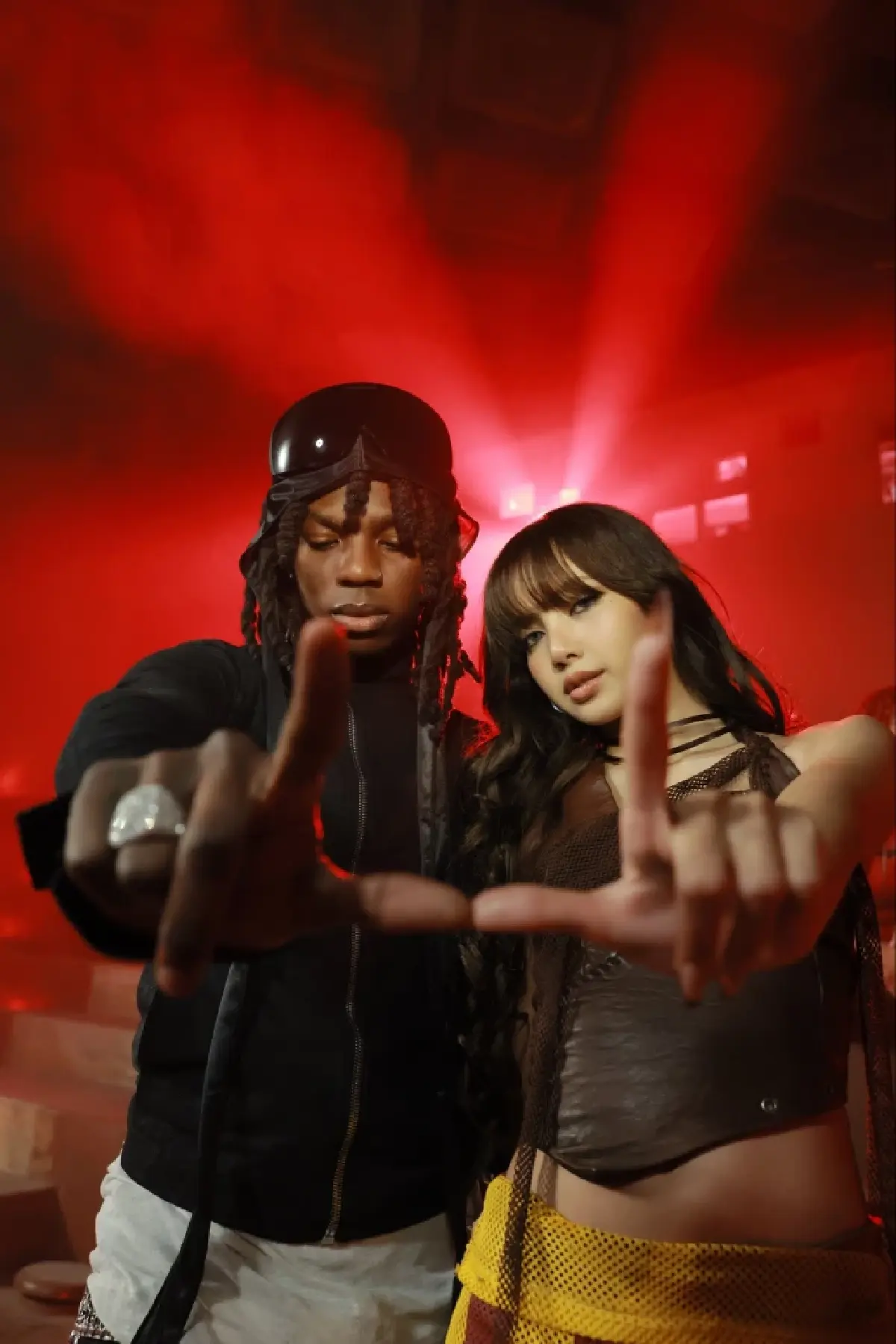 ฟัง ‘GOALS’ เพลงบอลโลก 2026 ที่ ‘ลิซ่า’ ร่วมร้อง 4 ทุ่มคืนนี้