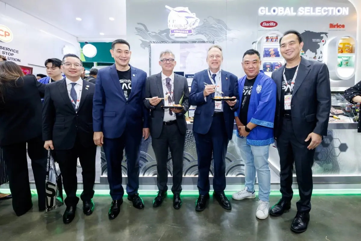 คณะทูตนานาประเทศชมนวัตกรรมอาหารซีพีเอฟในงาน THAIFEX 2026