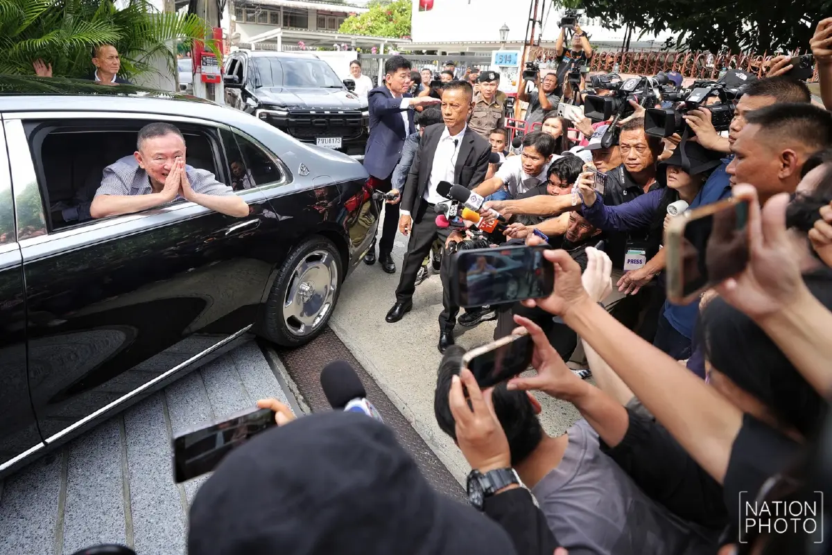 ถอดรหัส ‘ทักษิณ’ จำศีล 8 เดือน  อิสรภาพ หลังม่านการเมือง ?