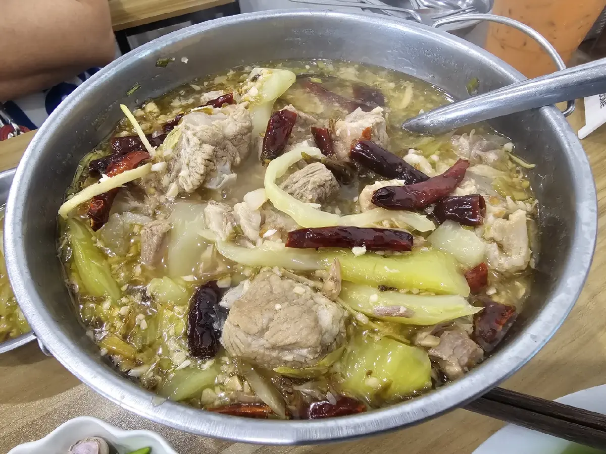 'ขาหมูบ้านไร่' อร่อยแบบไทยๆ เนื้อ-หนัง เปื่อยนุ่ม ชุ่มฉ่ำ