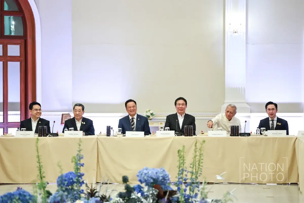 'เจ้าสัวธนินท์' เสนอนายกฯ แก้ปัญหาน้ำ พลิกเศรษฐกิจ ปลุกพลังน้ำมันบนดิน