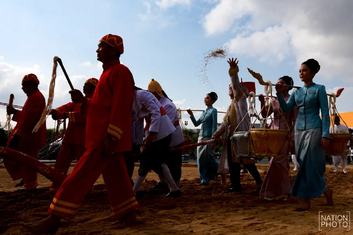ภาพชุด ซ้อมใหญ่ งานพระราชพิธีพืชมงคลจรดพระนังคัลแรกนาขวัญ 2569
