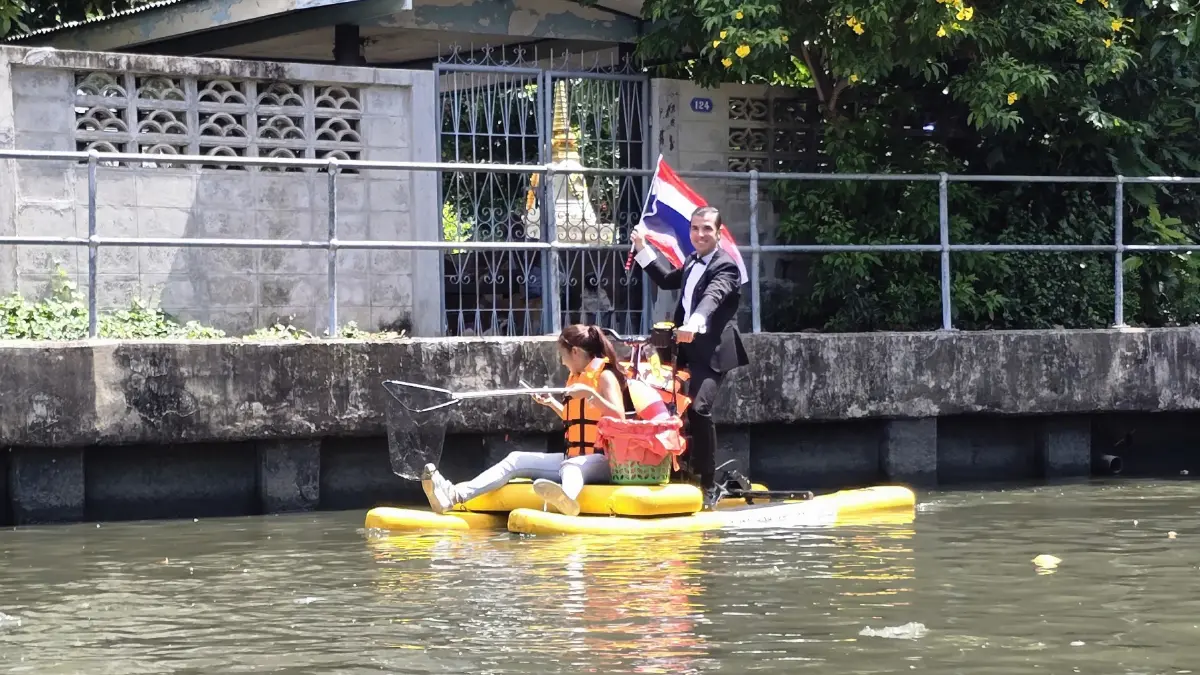 ท่องเที่ยววิถีใหม่ ปั่น ‘จักรยานน้ำ’ คลองบางหลวง ฟื้นฟูสายน้ำ