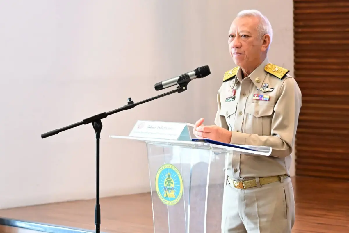 'พิพัฒน์' อัดลงทุนภาคใต้ มิ.ย.นี้ ลงนามสร้าง 2 สะพานข้ามทะเล