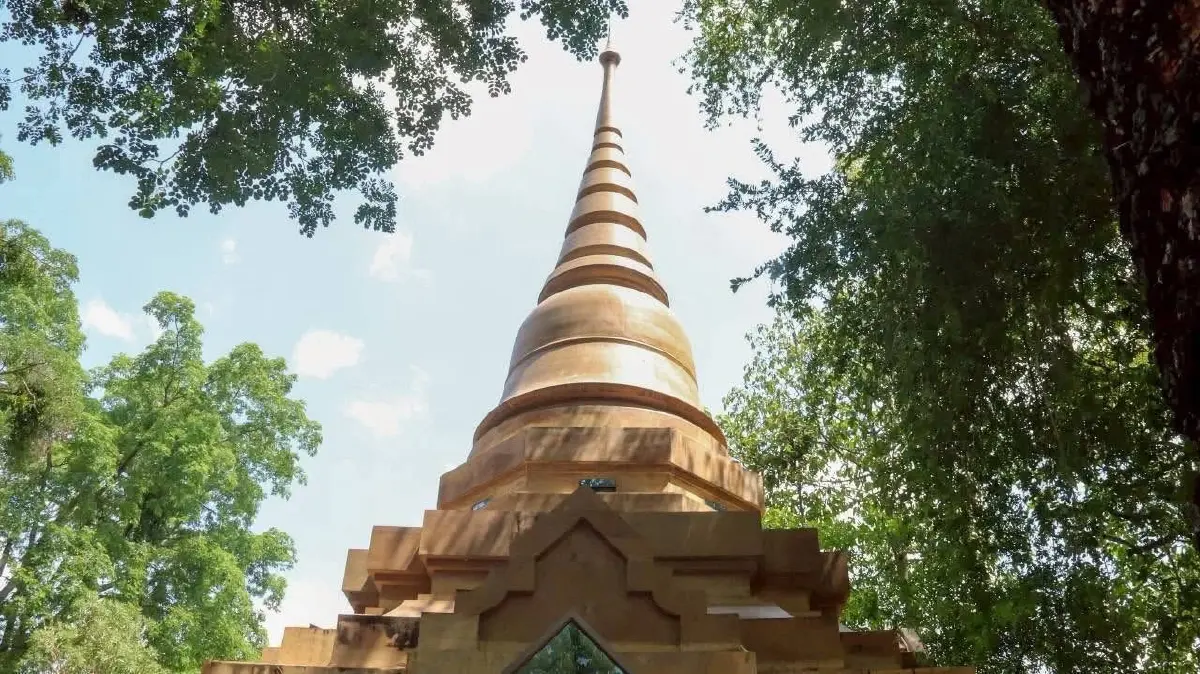 มท.2 ลงพื้นที่ “ปราสาทหลุ่งตะเคียน” โคราช สางปมพิพาทพื้นที่โบราณสถาน