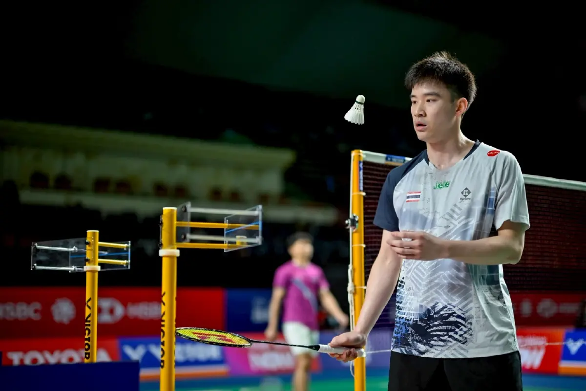 'กัน กันตภณ' ฟอร์มดุ ชนะอาเซอร์ไบจาน ผงาดเข้ารอบ THAILAND OPEN 2026