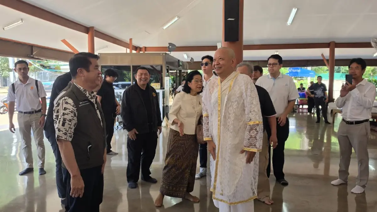 “สุริยะ” ออกจาก รพ. ปุ๊บ โผล่อนุโมทนาบุญงานบวช อธ.ฝนหลวง ทันที