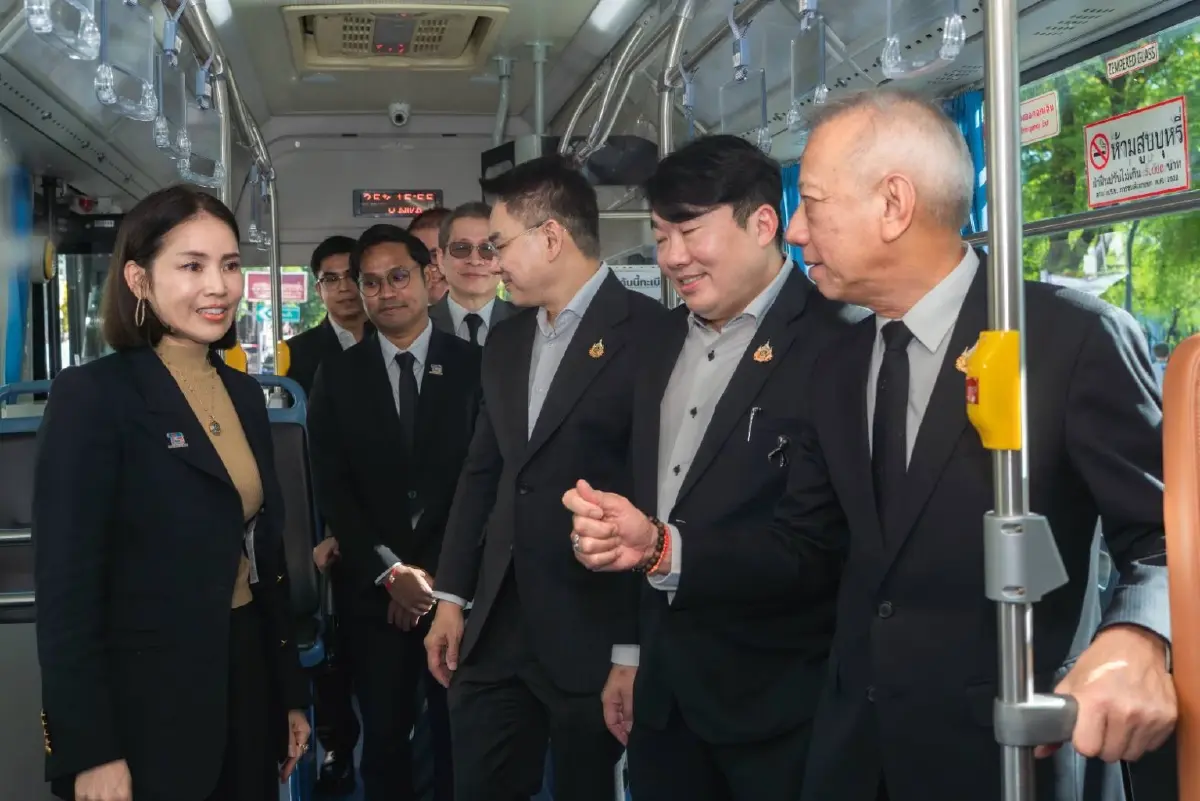 'ไทยสมายล์บัส' ลุยแตะจ่ายบัตรสวัสดิการแห่งรัฐ พร้อมต่อยอดนโยบาย 'ตั๋วร่วม'