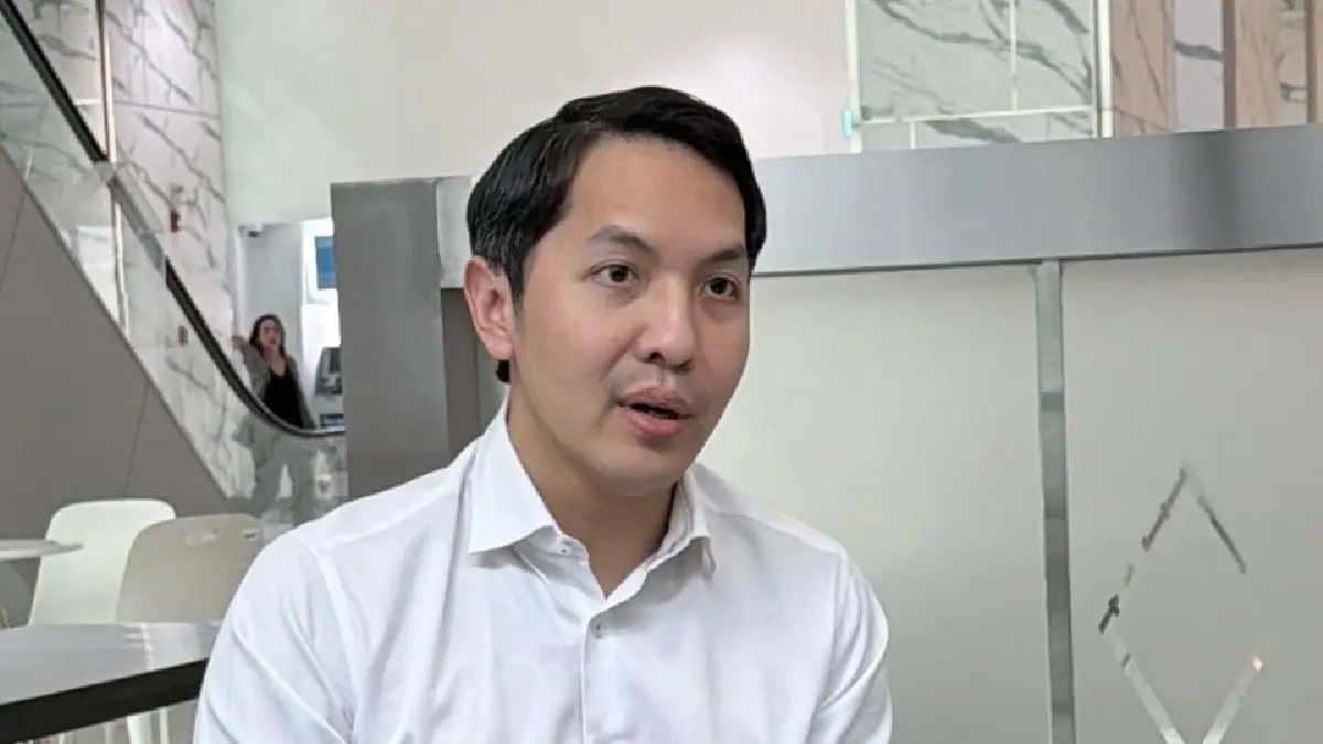 ‘เอกนิติ’ หวั่นไทยเผชิญวิกฤติค่าครองชีพ ย้ำความจำเป็นกู้เงิน
