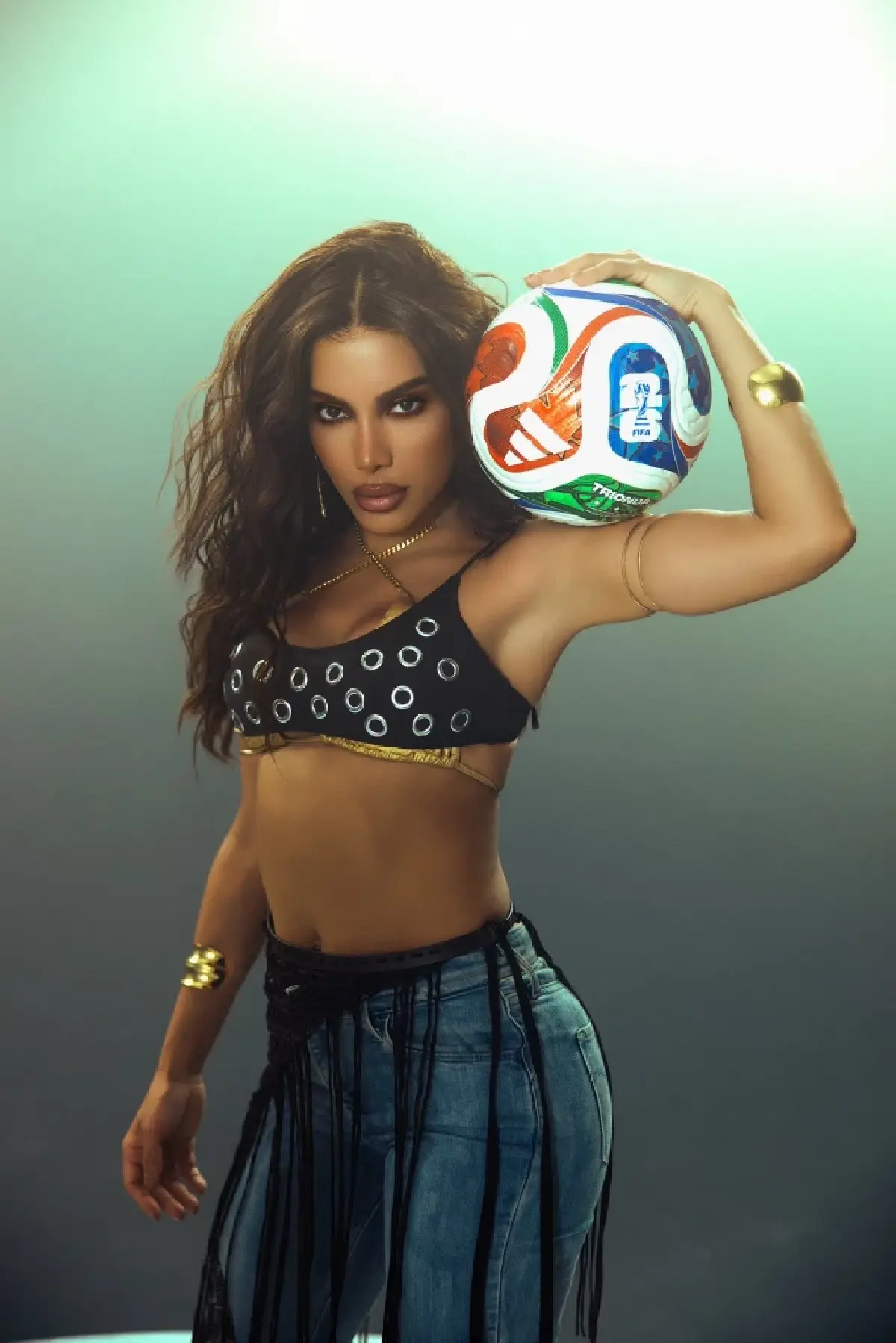 ฟัง ‘GOALS’ เพลงบอลโลก 2026 ที่ ‘ลิซ่า’ ร่วมร้อง 4 ทุ่มคืนนี้