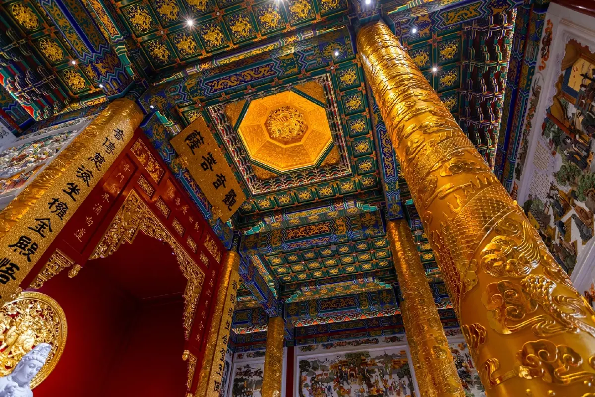 ศรัทธาธรรม 'ศาลเจ้าไต้ฮงกงหยกขาว' พุทธสถานอันศักดิ์สิทธิ์