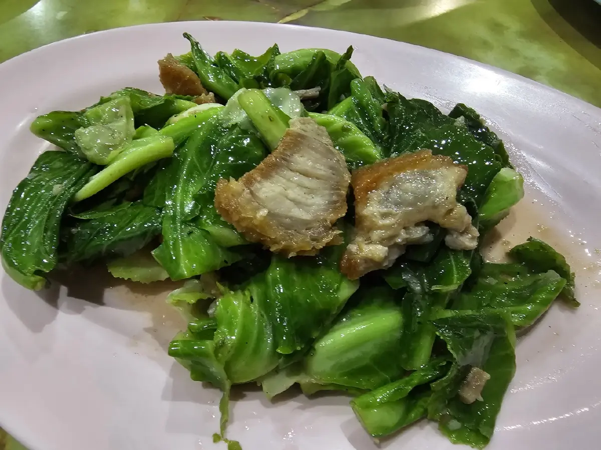 ‘มะระผัดไข่’ รสชาติถูกใจที่ ‘กอชุนฮวด’ ร้านข้าวต้ม มิชลิน 4 ปีซ้อน