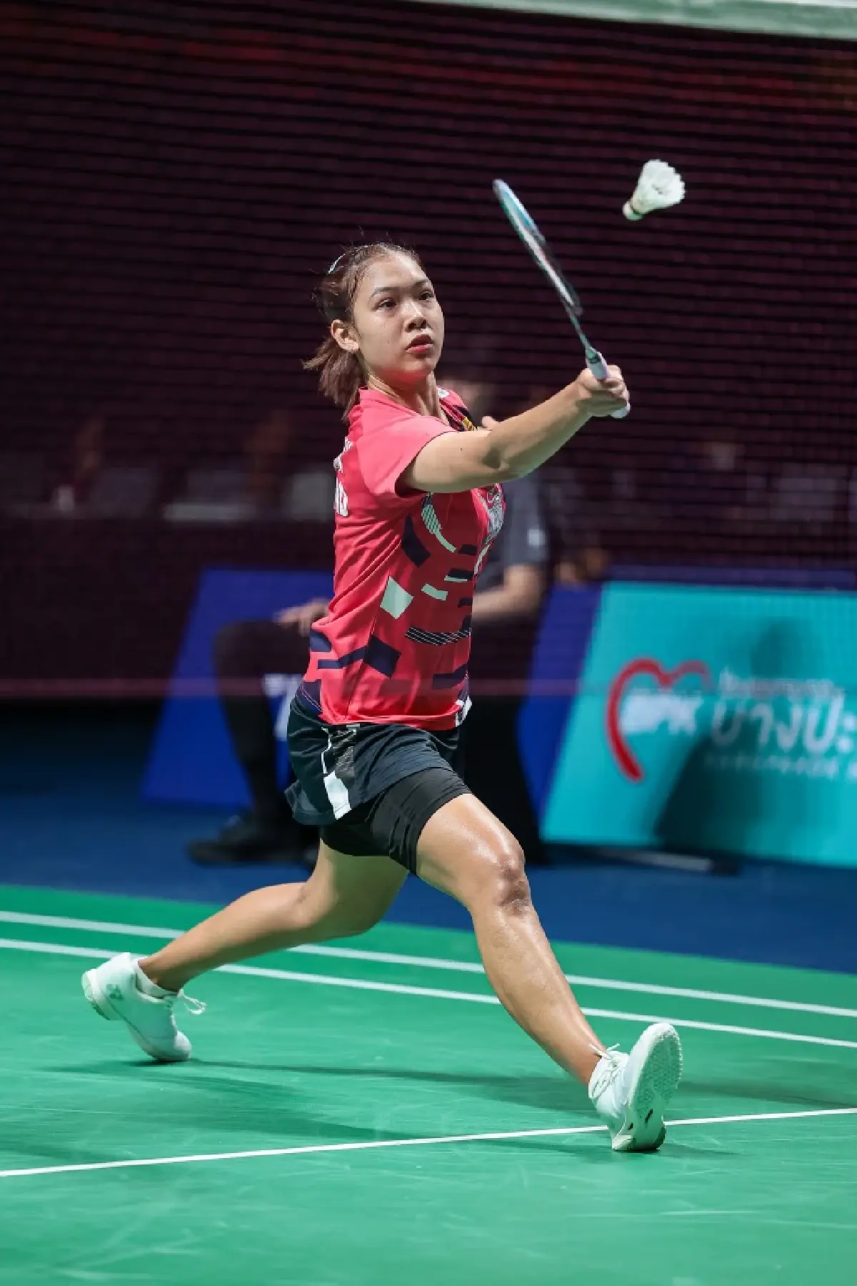 ดูแบดมินตันสด บูม-หว่าหวา ทีมชาติไทย พบ ญี่ปุ่น ไทยแลนด์ โอเพ่น 2026