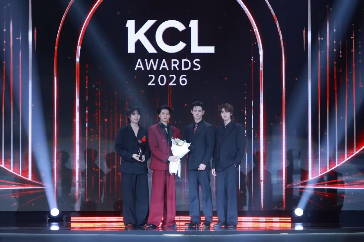 ‘เดอะสโตน’ - ‘สงคราม ส่งด่วน’ กวาดรางวัล ‘คมชัดลึก อวอร์ด’