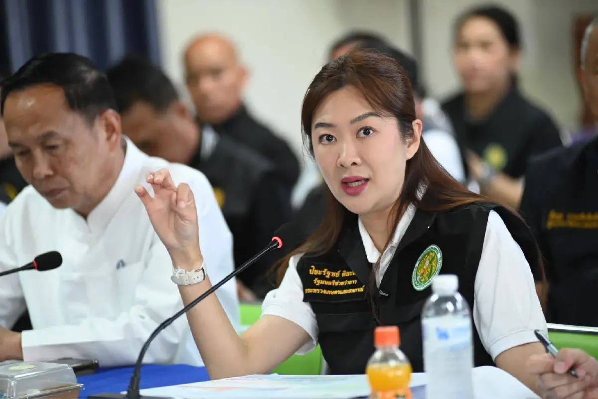'ปิยะรัฐชย์' รมช.เกษตรฯ เชือดล้งจันทบุรี ฝืนส่งออกทุเรียน 3 ตู้