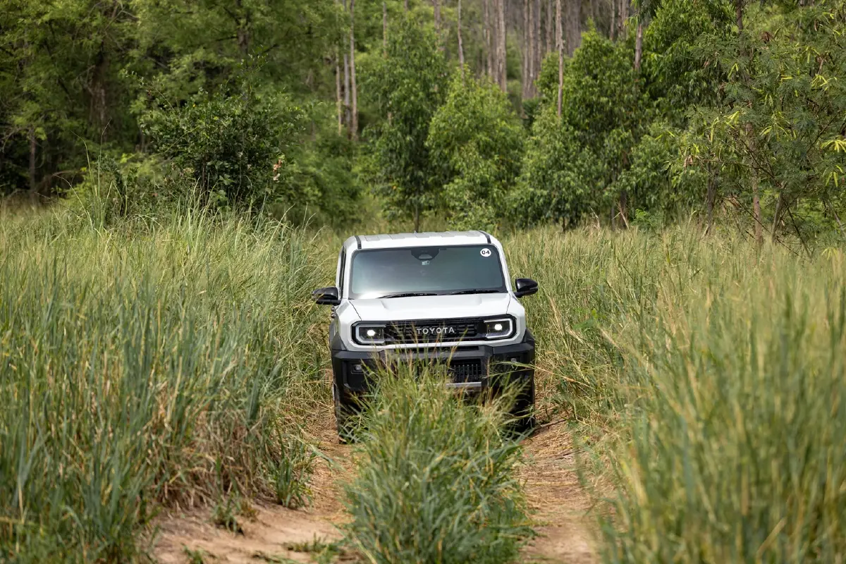 โตโยต้า Land Cruiser FJ สายลุย - ไลฟ์สไตล์ ใช่เลย