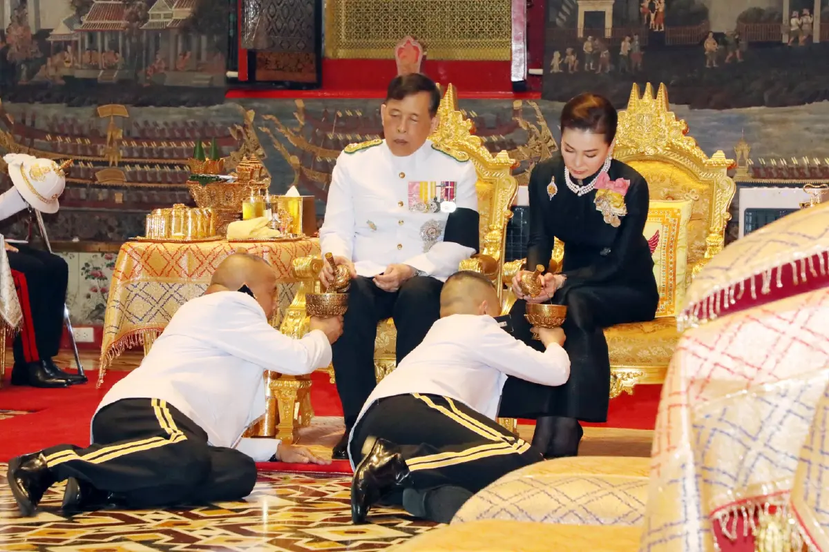 ในหลวง-พระราชินี เสด็จฯ ไปในการพระราชพิธีพืชมงคล 2569