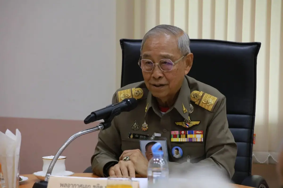 องคมนตรีติดตามฝนหลวง-แผนปรับปรุงสนามบินท่าใหม่ จันทบุรี,