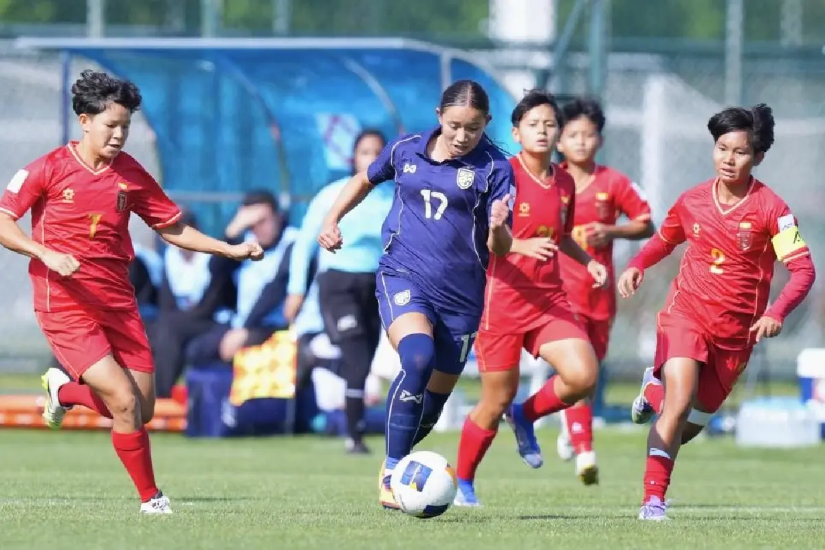 LIVE ดูบอลสด ถ่ายทอดสดฟุตบอล U17 ทีมชาติไทย พบ จีน ชิงแชมป์เอเชีย 2026