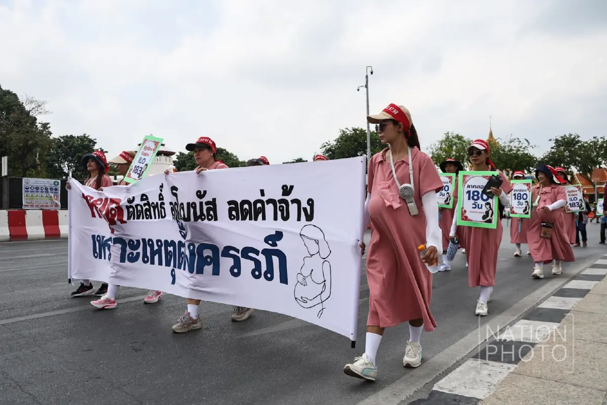 ชุมนุมวันแรงงาน 2569 ยื่น 9 ข้อเรียกร้องรัฐบาล ขึ้นค่าแรง 712 บาท