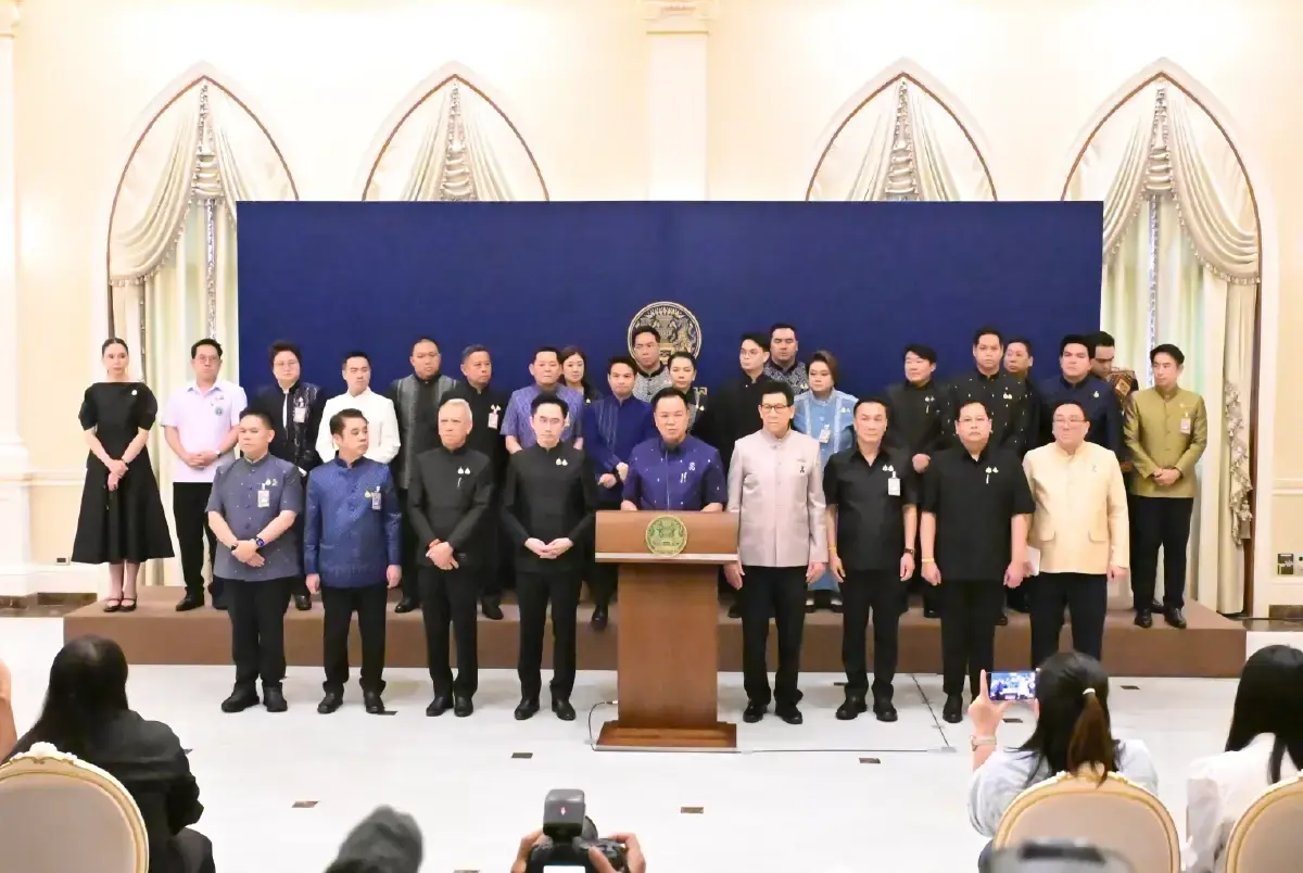 กู้4แสนล้าน บนทาง'สามแพร่ง’  เดิมพัน'เสถียรภาพ-ความเชื่อมั่นรัฐบาล'