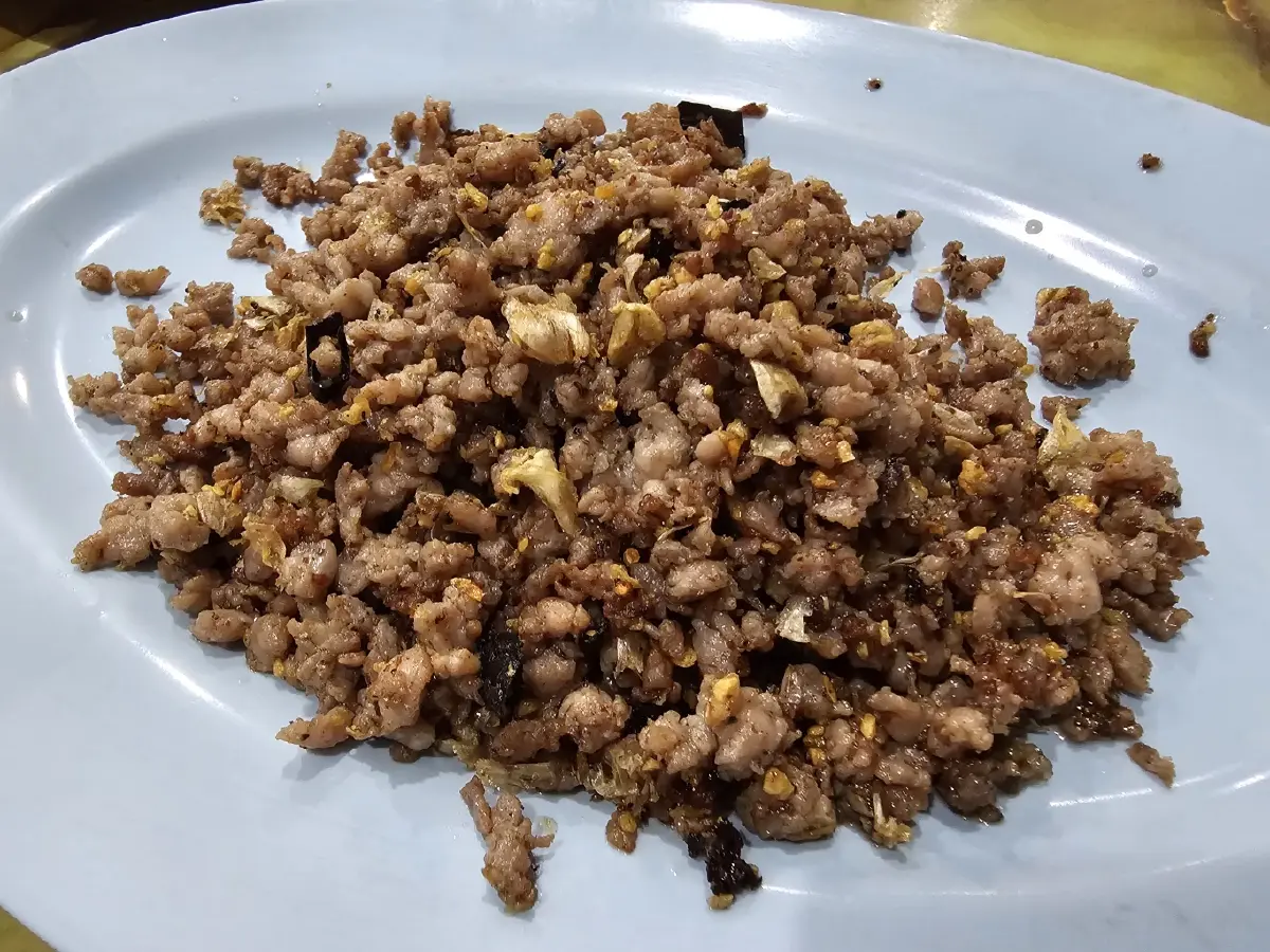 ‘มะระผัดไข่’ รสชาติถูกใจที่ ‘กอชุนฮวด’ ร้านข้าวต้ม มิชลิน 4 ปีซ้อน