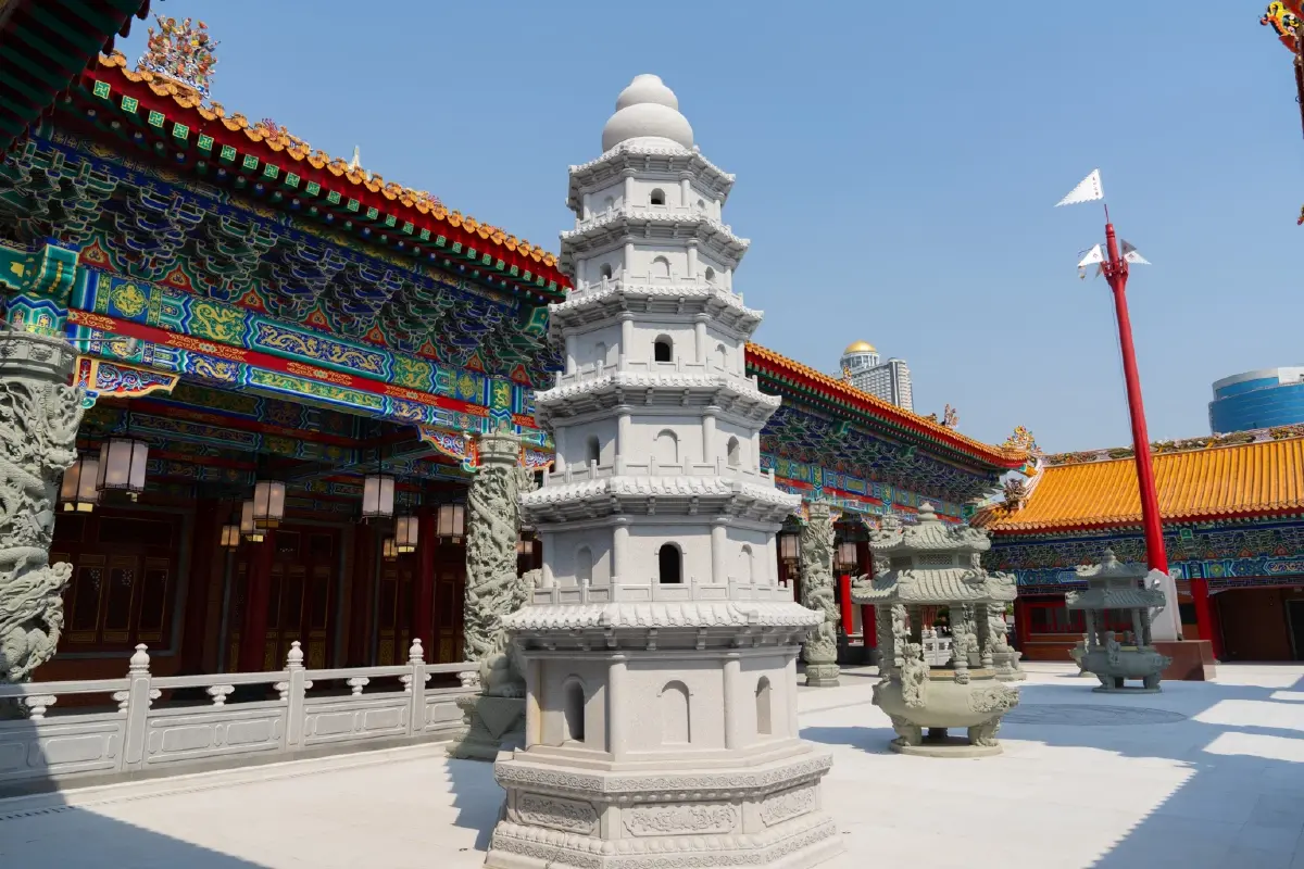 ศรัทธาธรรม 'ศาลเจ้าไต้ฮงกงหยกขาว' พุทธสถานอันศักดิ์สิทธิ์
