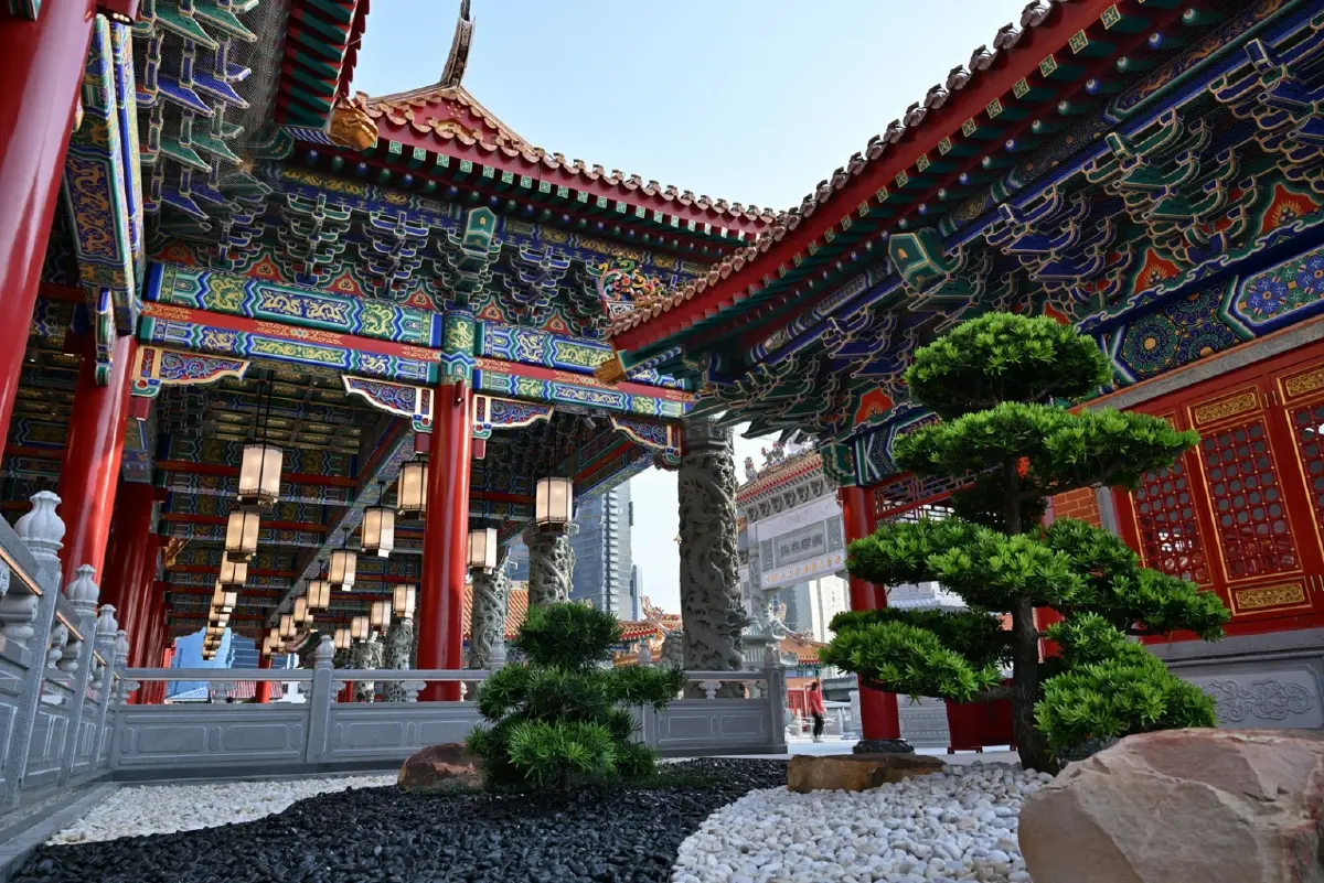 ศรัทธาธรรม 'ศาลเจ้าไต้ฮงกงหยกขาว' พุทธสถานอันศักดิ์สิทธิ์