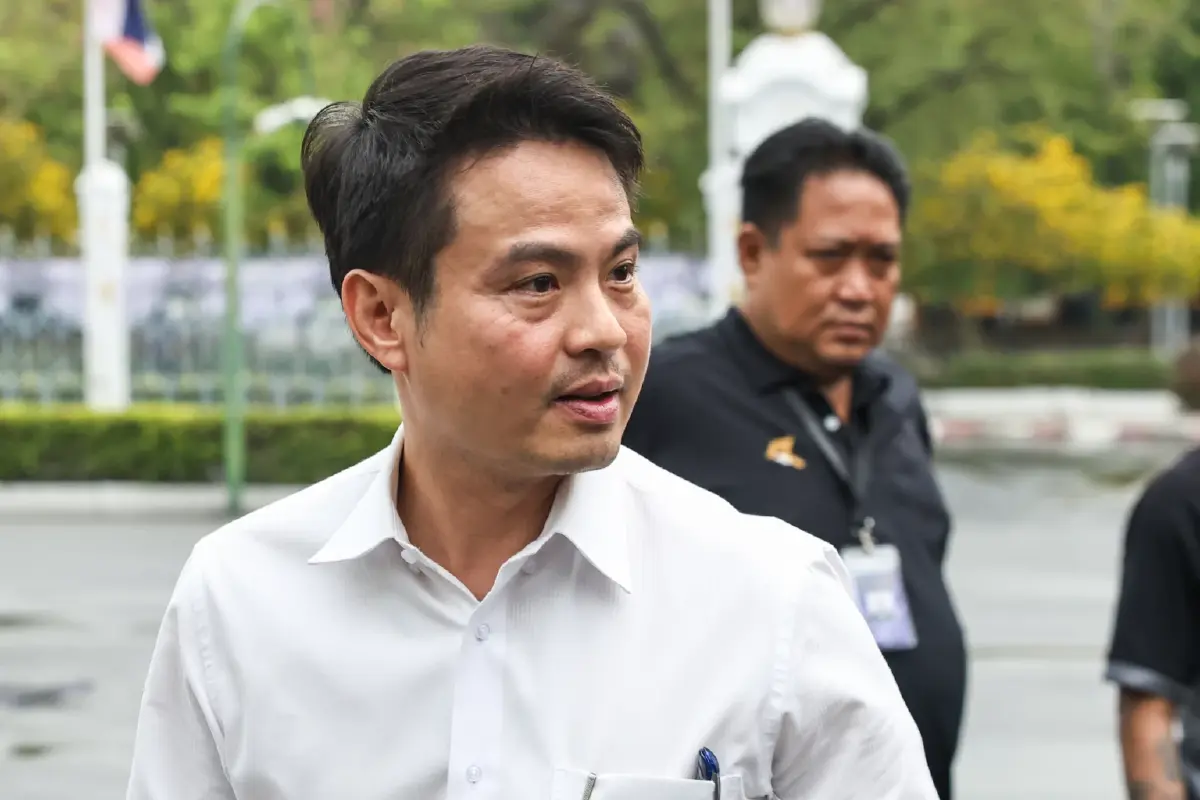 รัฐสภาสีน้ำเงิน ปัดตก 82 ร่างกม. จับตารวบอำนาจ ‘ท้องถิ่น-แก้รธน.’