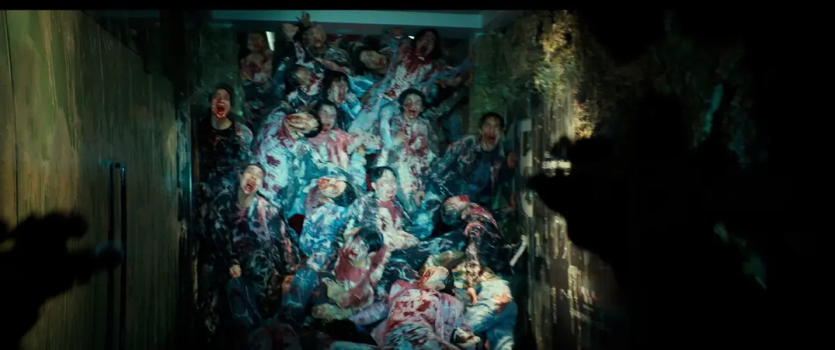 ซอมบี้เกาหลีบุก ‘Colony ยึดร่างคลั่ง’ เปิดตัวอันดับ 1 ในไทย