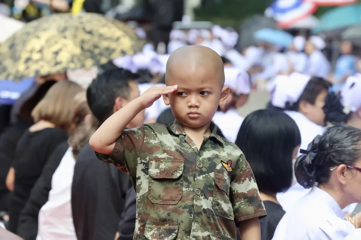 เคลื่อนพระศพ “เจ้าฟ้าพัชรกิติยาภาฯ” สู่พระบรมมหาราชวัง ท่ามกลางความอาลัยของพสกนิกร
