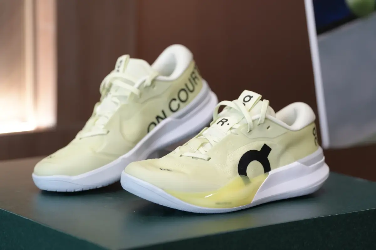 เจาะลึก 'The ROGER Pro 3' MLAB จับมือ On ส่ง Super Shoe ลงคอร์ทเทนนิส