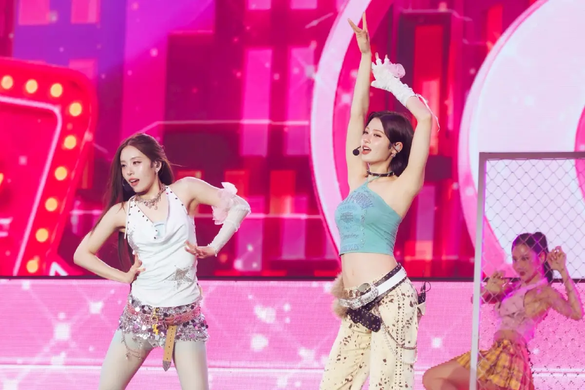 Blush Blossom 2026 รวม 16 สาวฮอต สร้างค่ำคืนแห่งการผลิบาน